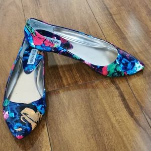 Steve Madden Floral Ballet Flats